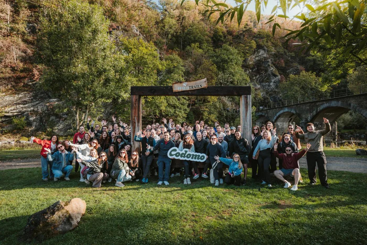 Large group photo of the Codomo teams during their team building in Durbuy