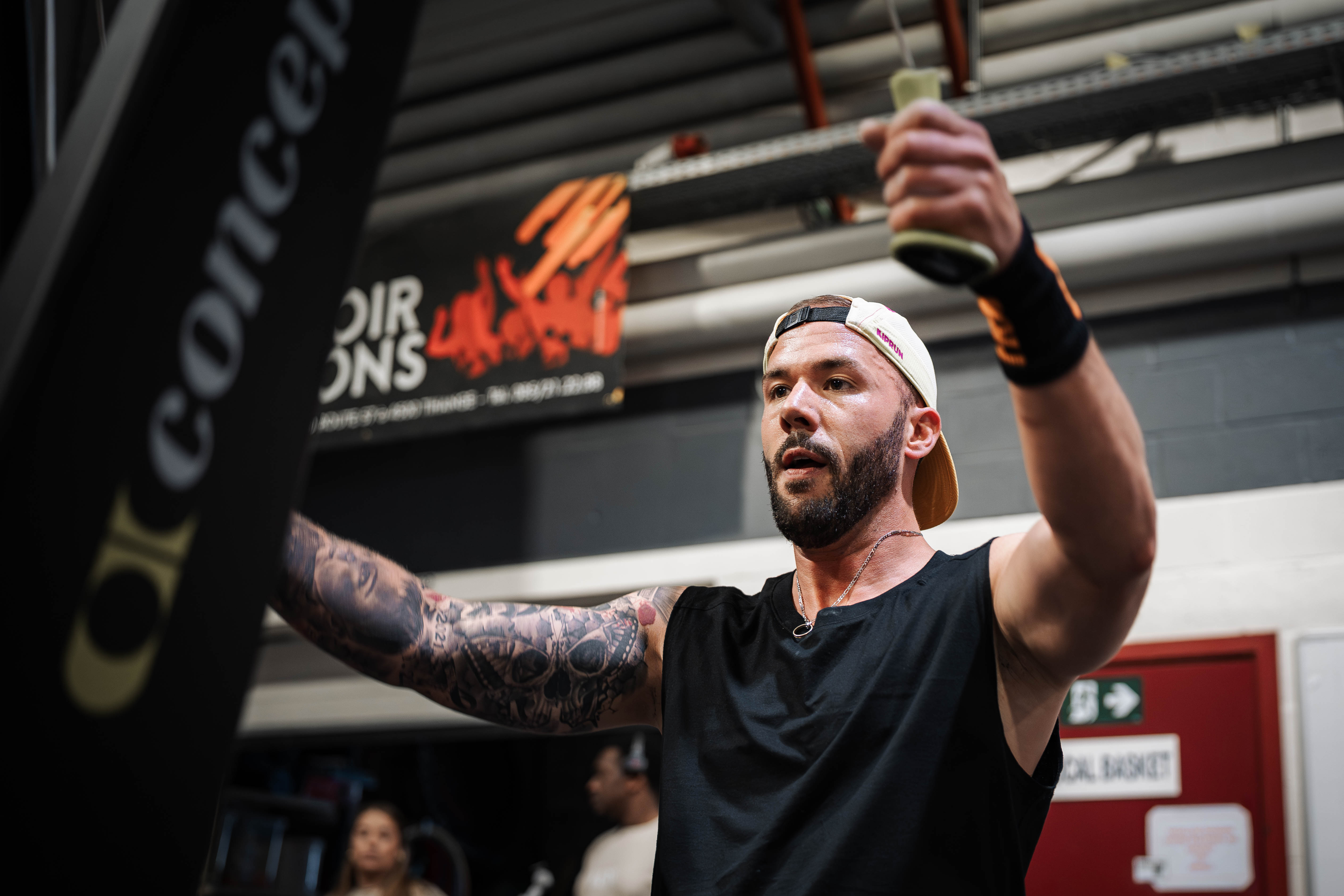 Throwdown - Photo 18