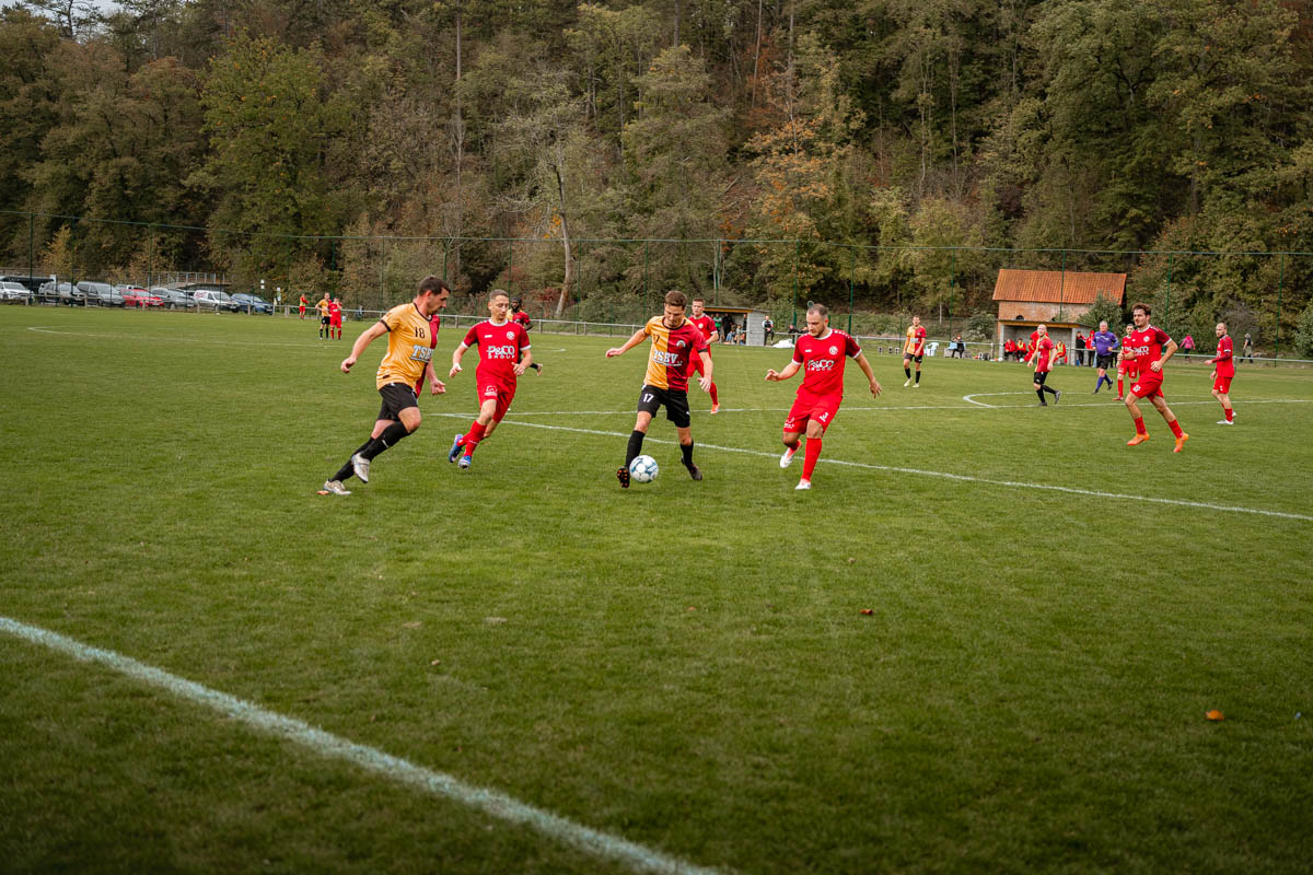 FC Bomal - Photo 32