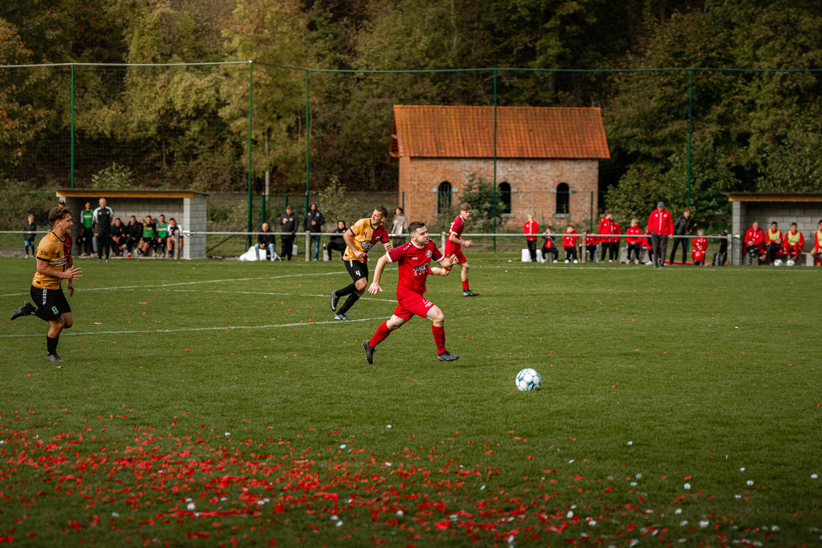FC Bomal - Photo 41